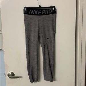 Women’s Nike Pro Leggings/ Tights